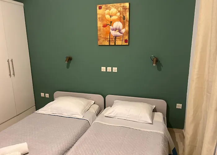 Thimioshouse